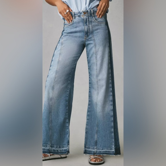 The Adi Mid-Rise Frayed Relaxed Flare Jeans by Pilcro:Soft Rework Editon sz26 - Picture 4 of 9